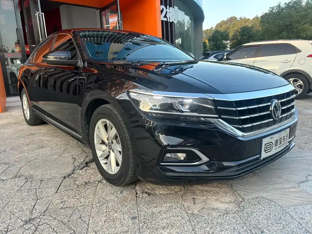 Volkswagen Passat — фото 3