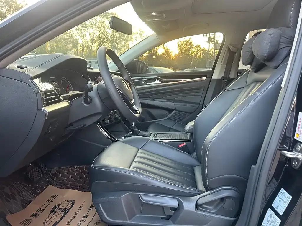 Volkswagen Passat — фото 4