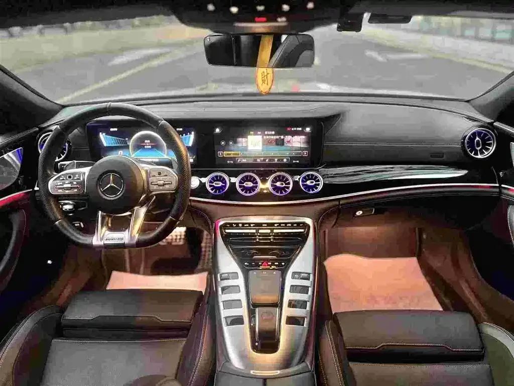 Mercedes-Benz AMG GT — фото 6