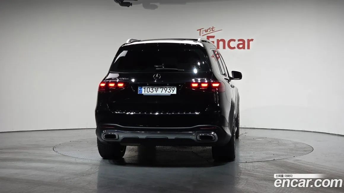 Mercedes-Benz GLS-Class — фото 4
