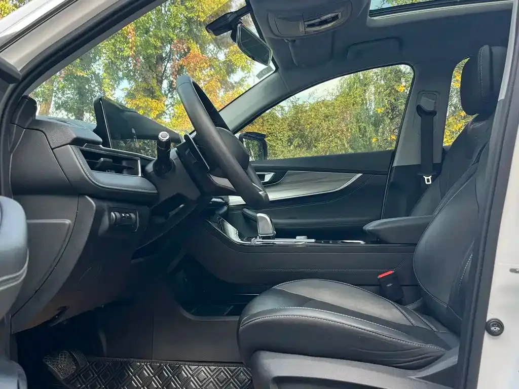 Chery Tiggo 8 PLUS — фото 7