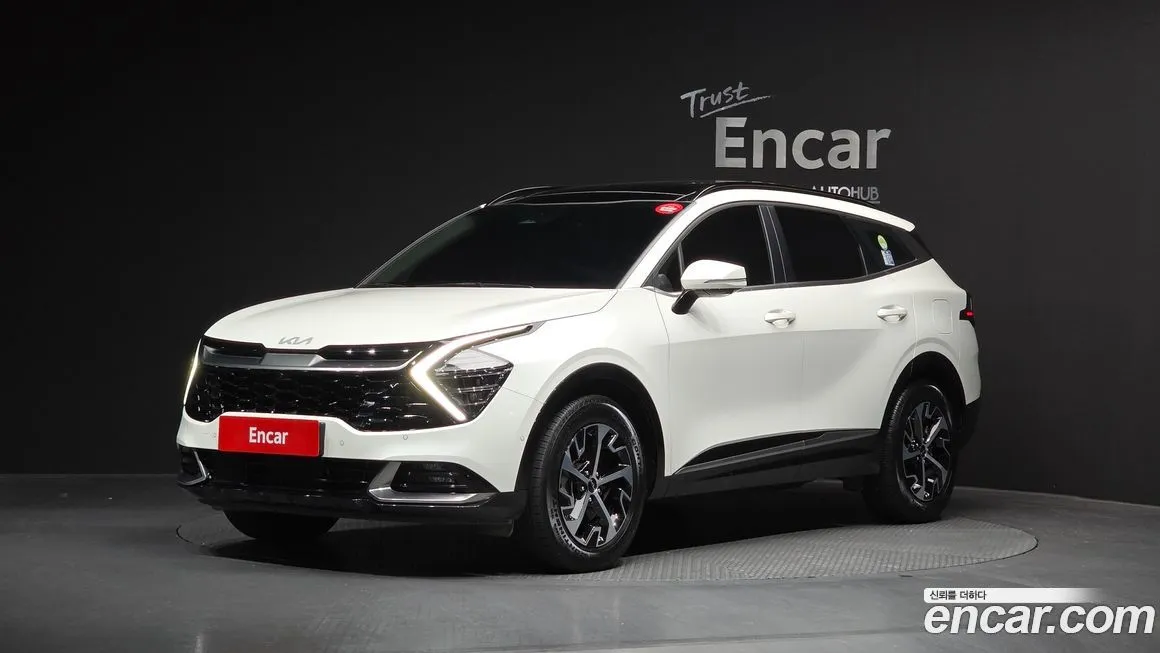 Kia Sportage — фото 1