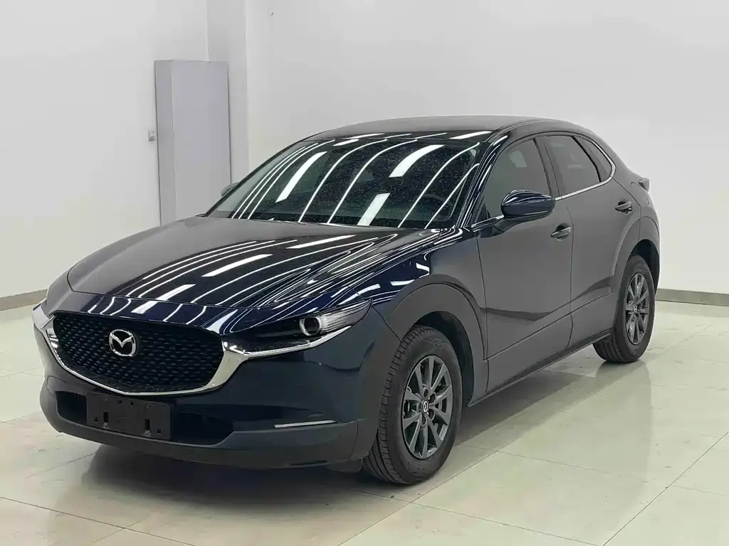 Mazda CX-30 — фото 1