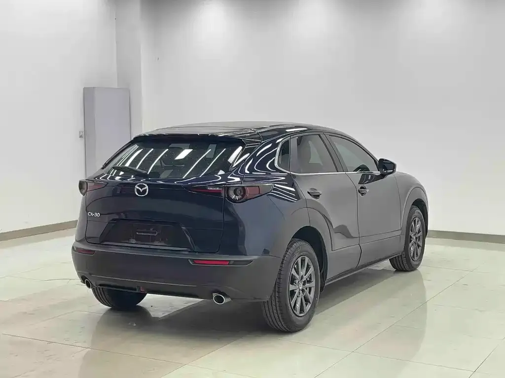 Mazda CX-30 — фото 4