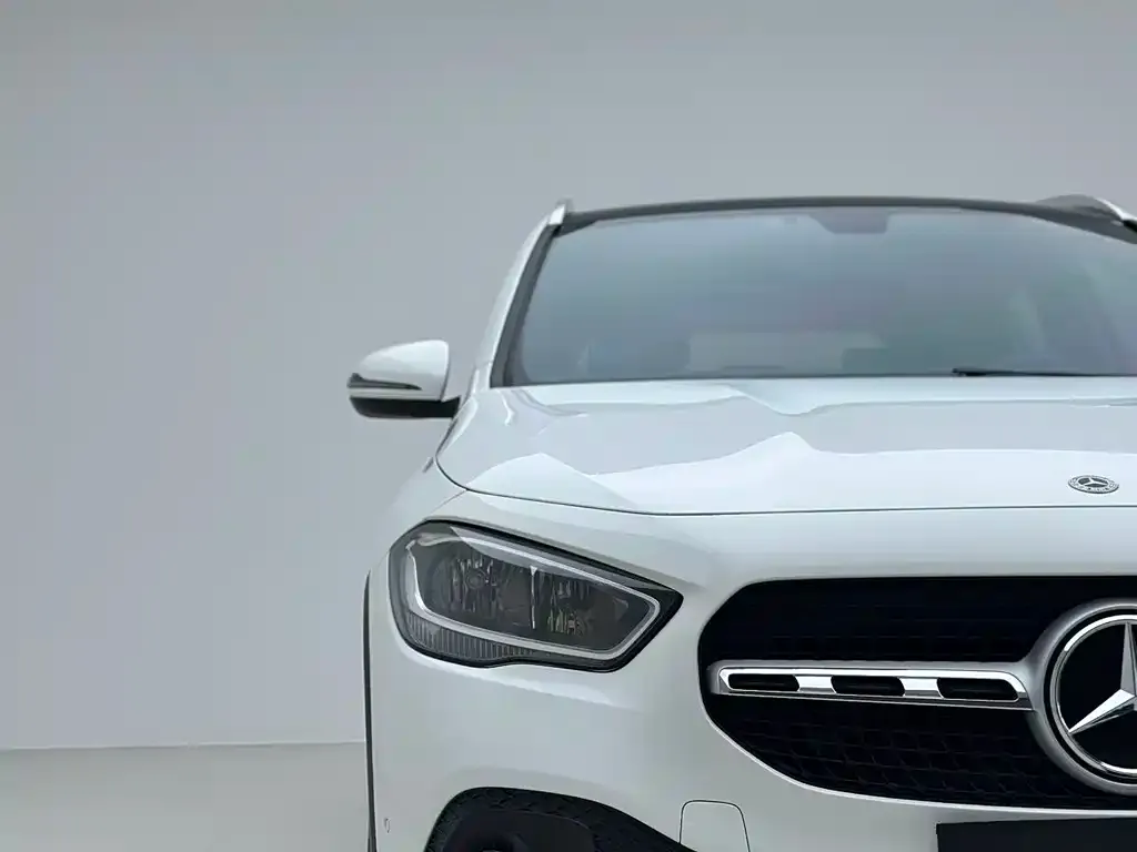 Mercedes-Benz GLA — фото 4