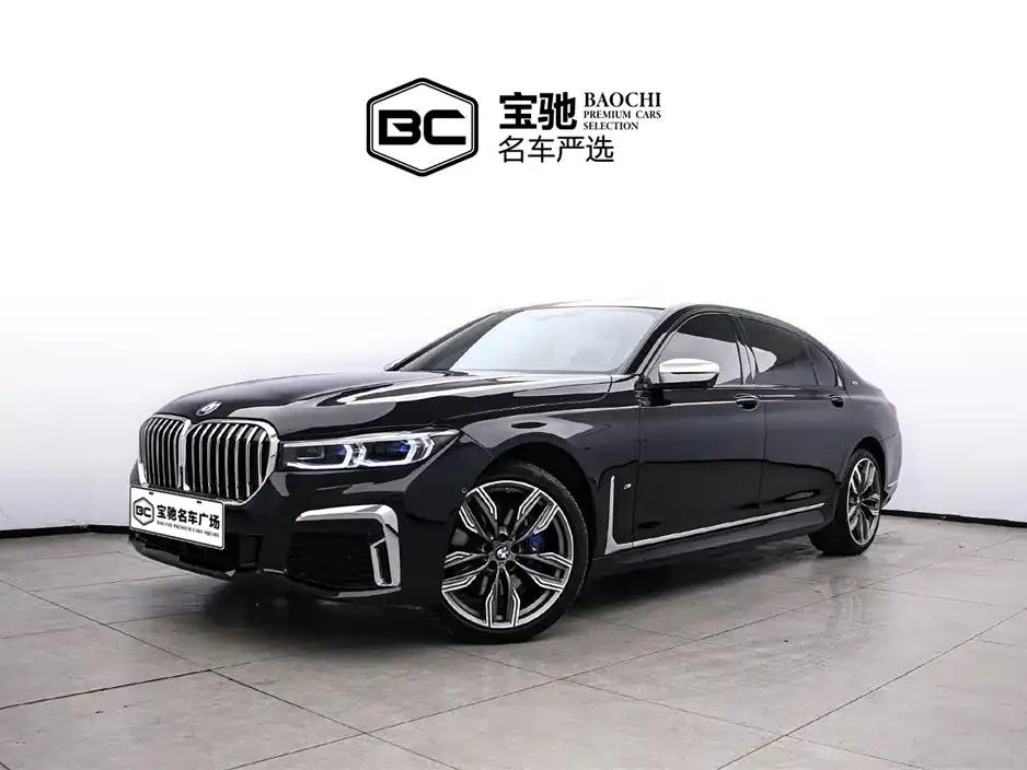 BMW 7 Series — фото 1