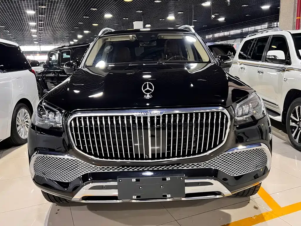 Mercedes-Benz GLS — фото 1