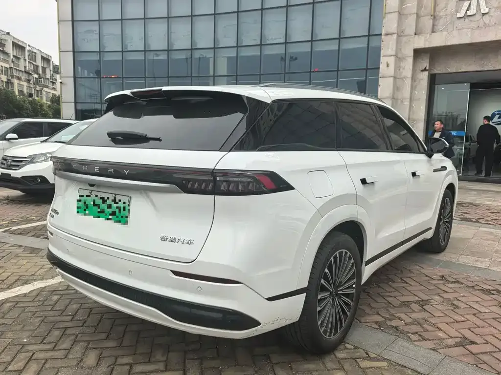 Chery Tiggo 9 C-DM — фото 9