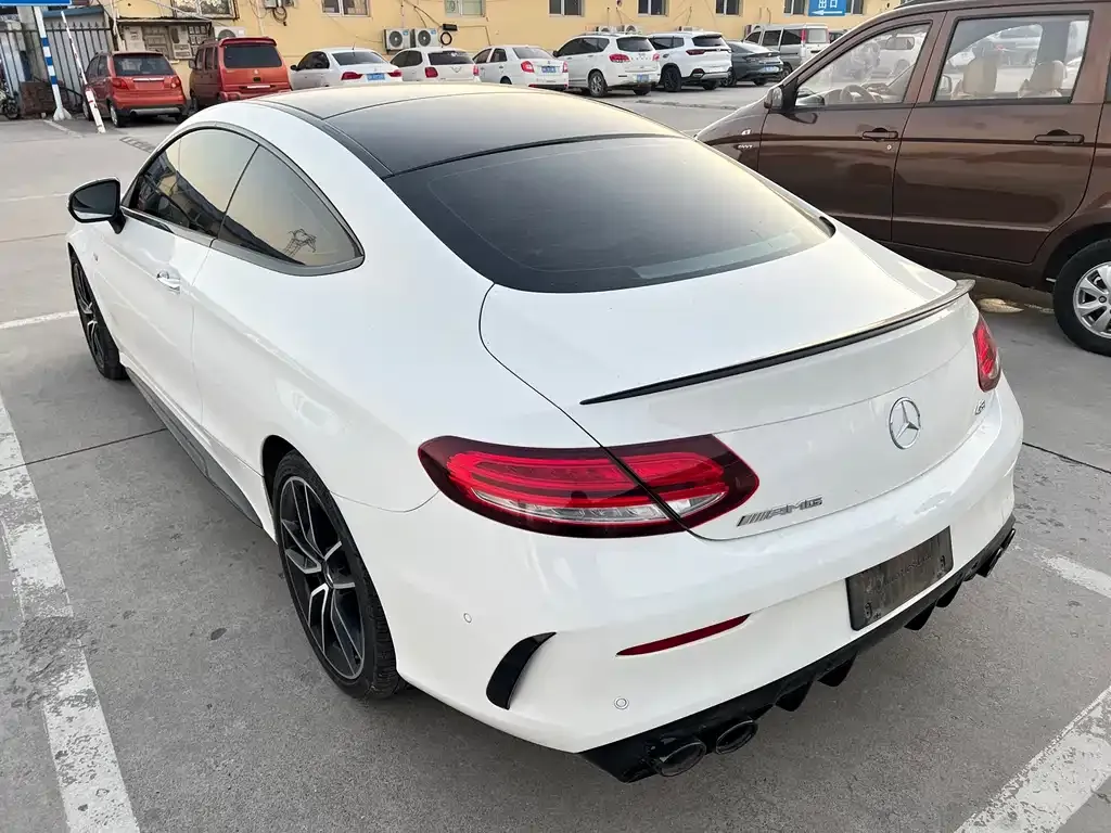 Mercedes-Benz C-Class AMG — фото 4