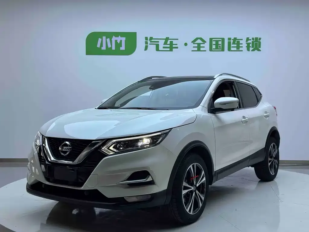 Nissan Qashqai — фото 1