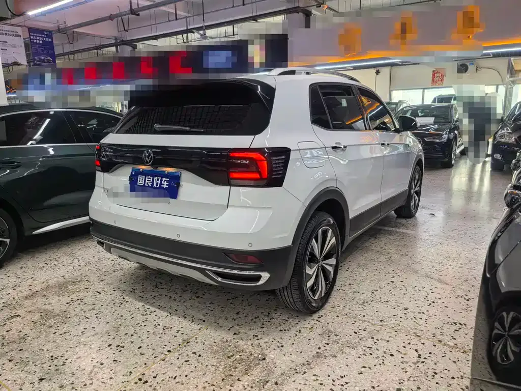Volkswagen T-Cross — фото 6