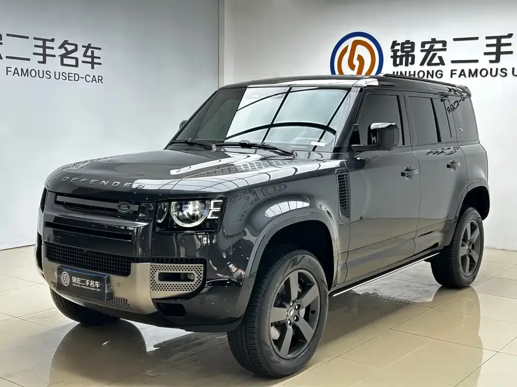 Land Rover Defender — фото 1