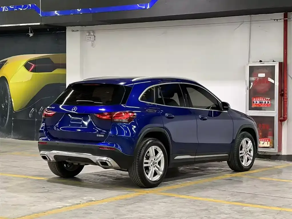 Mercedes-Benz GLA — фото 6