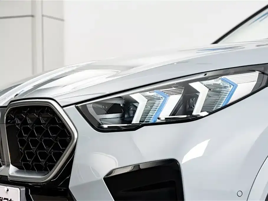 BMW X2 (Import) — фото 5