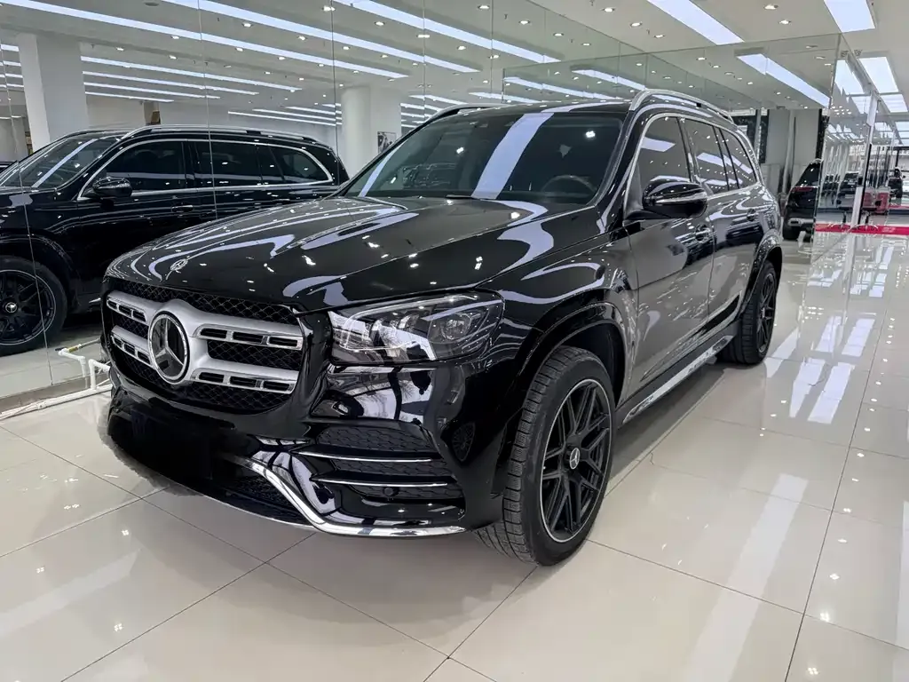 Mercedes-Benz GLS — фото 1