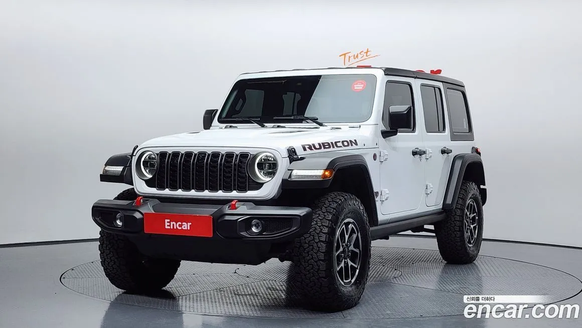 Jeep Wrangler — фото 1