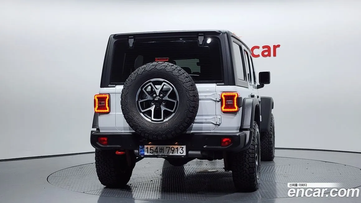 Jeep Wrangler — фото 4
