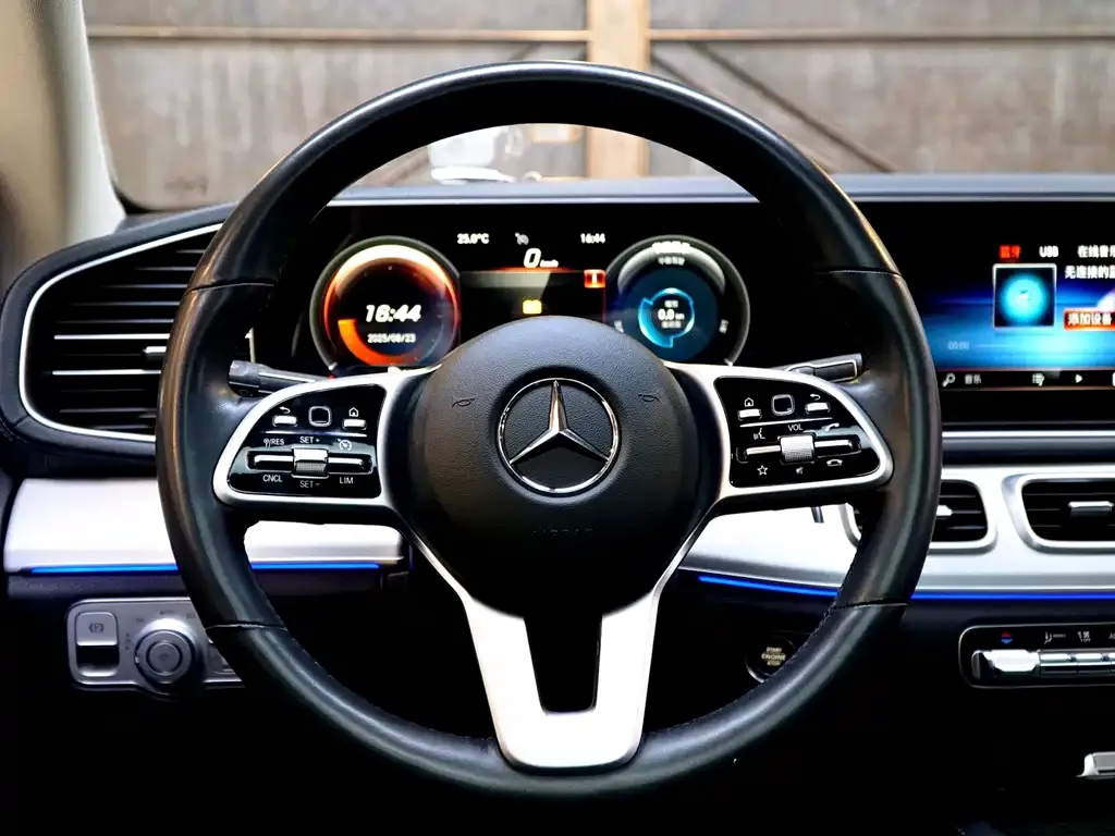Mercedes-Benz GLE Coupe — фото 10