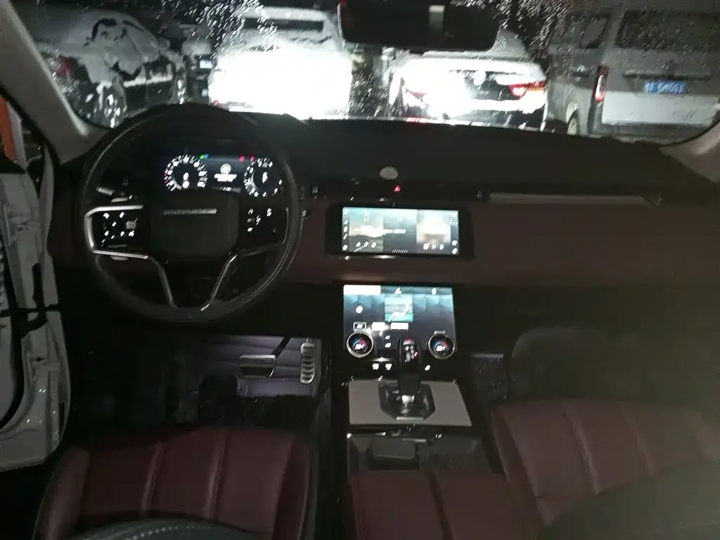Land Rover Evoque — фото 10