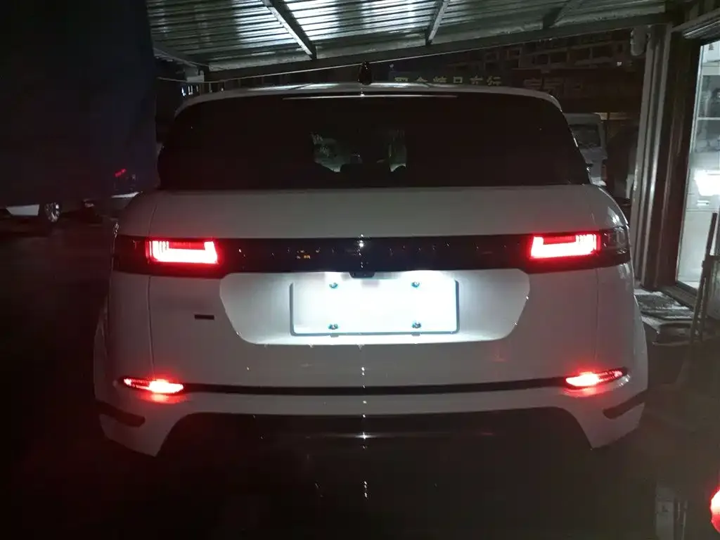 Land Rover Evoque — фото 6