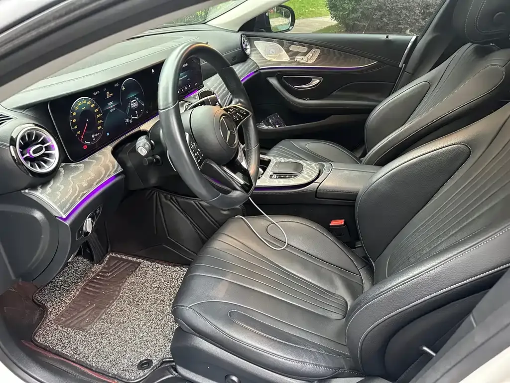 Mercedes-Benz CLS — фото 3