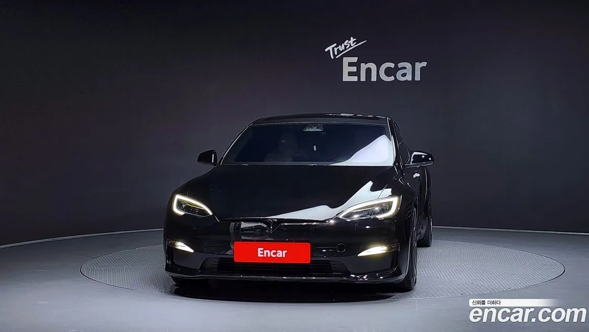 Tesla Model S — фото 3