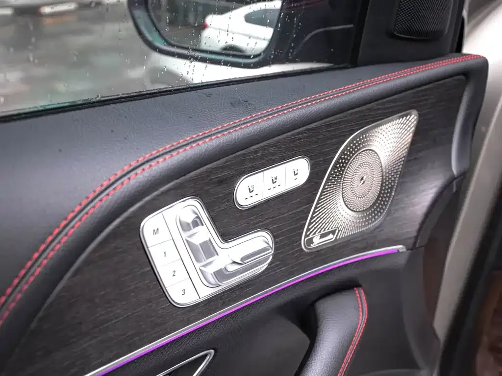 Mercedes-Benz GLE AMG — фото 10