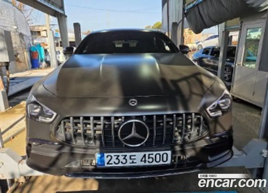 Mercedes-Benz AMG GT — фото 1