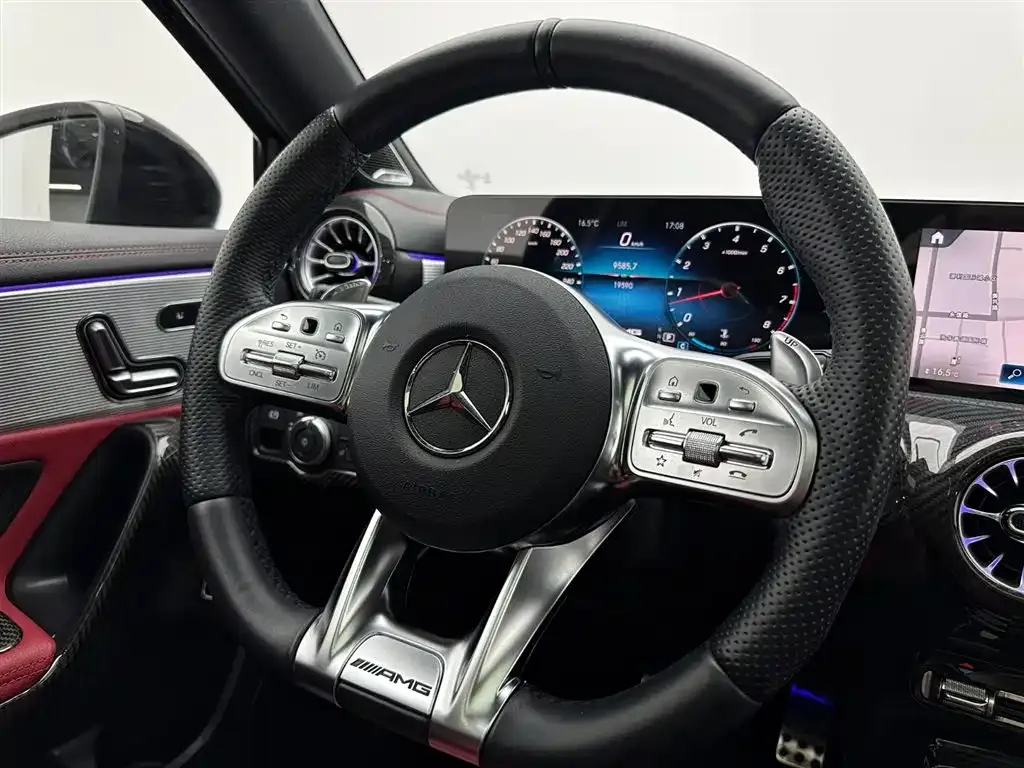 Mercedes-Benz A-Class AMG — фото 10