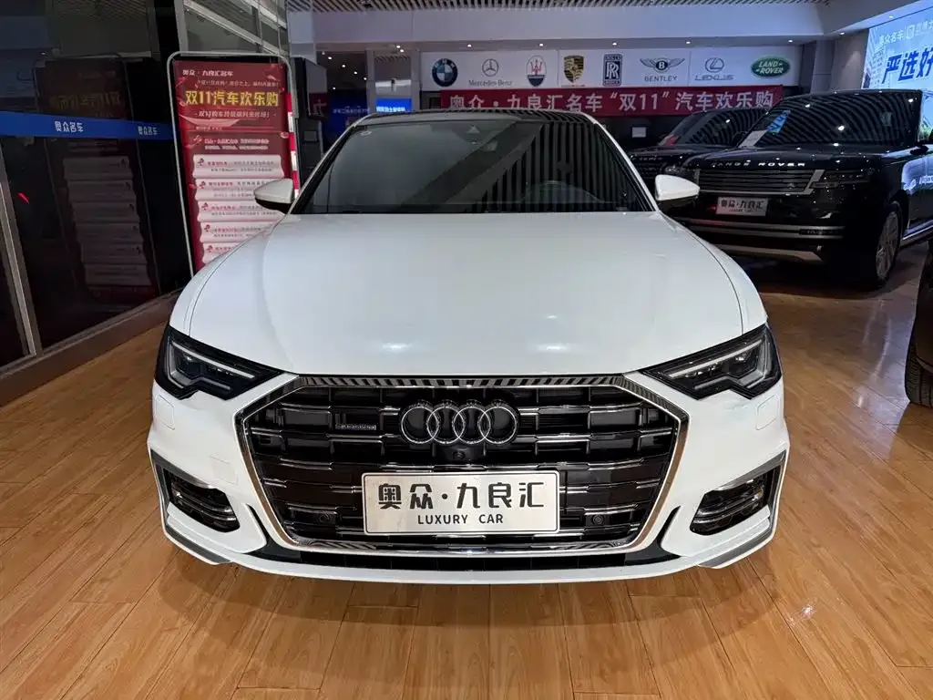 Audi A6L — фото 2
