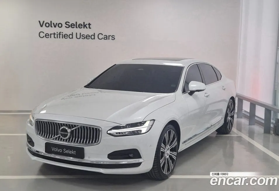 Volvo S90 — фото 1