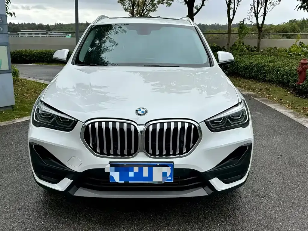 BMW X1 — фото 2