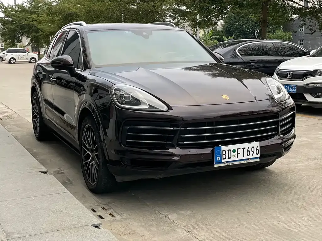 Porsche Cayenne — фото 3