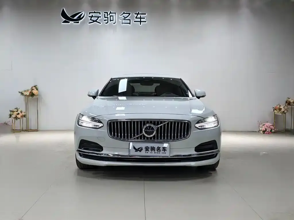 Volvo S90 — фото 2