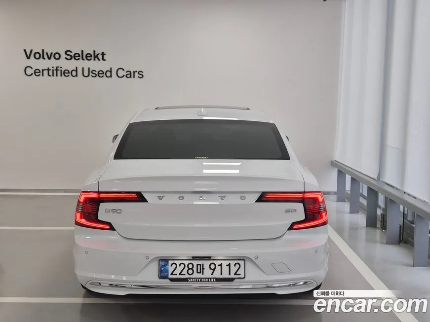 Volvo S90 — фото 4