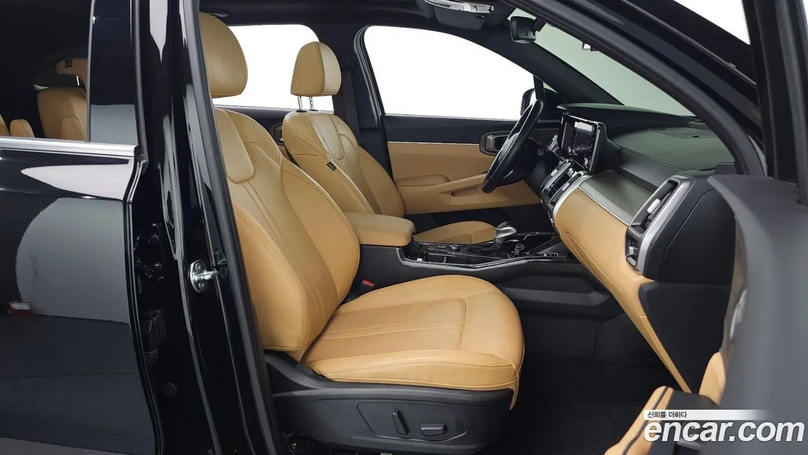 Kia Sorento — фото 10