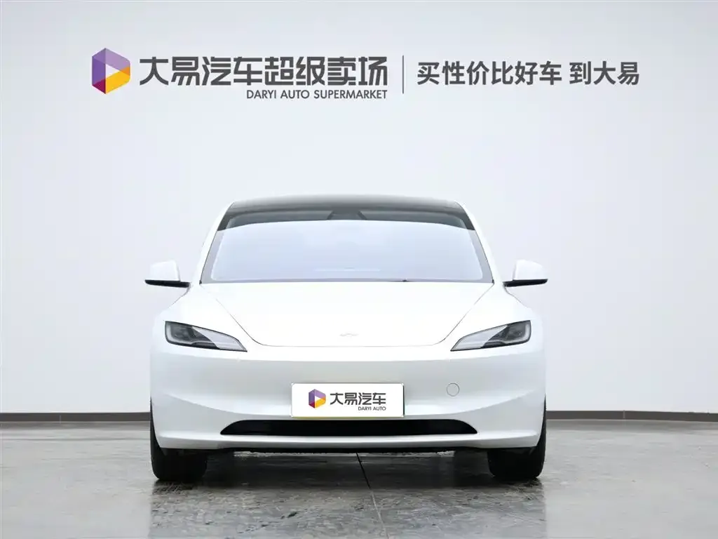 Tesla Model 3 — фото 2