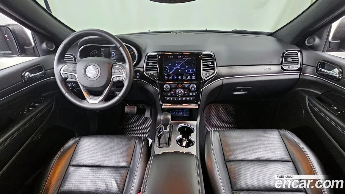 Jeep Cherokee — фото 7