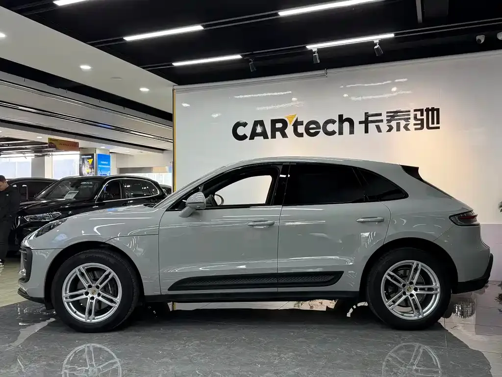 Porsche Macan — фото 6