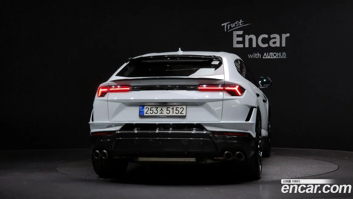 Lamborghini Urus — фото 4