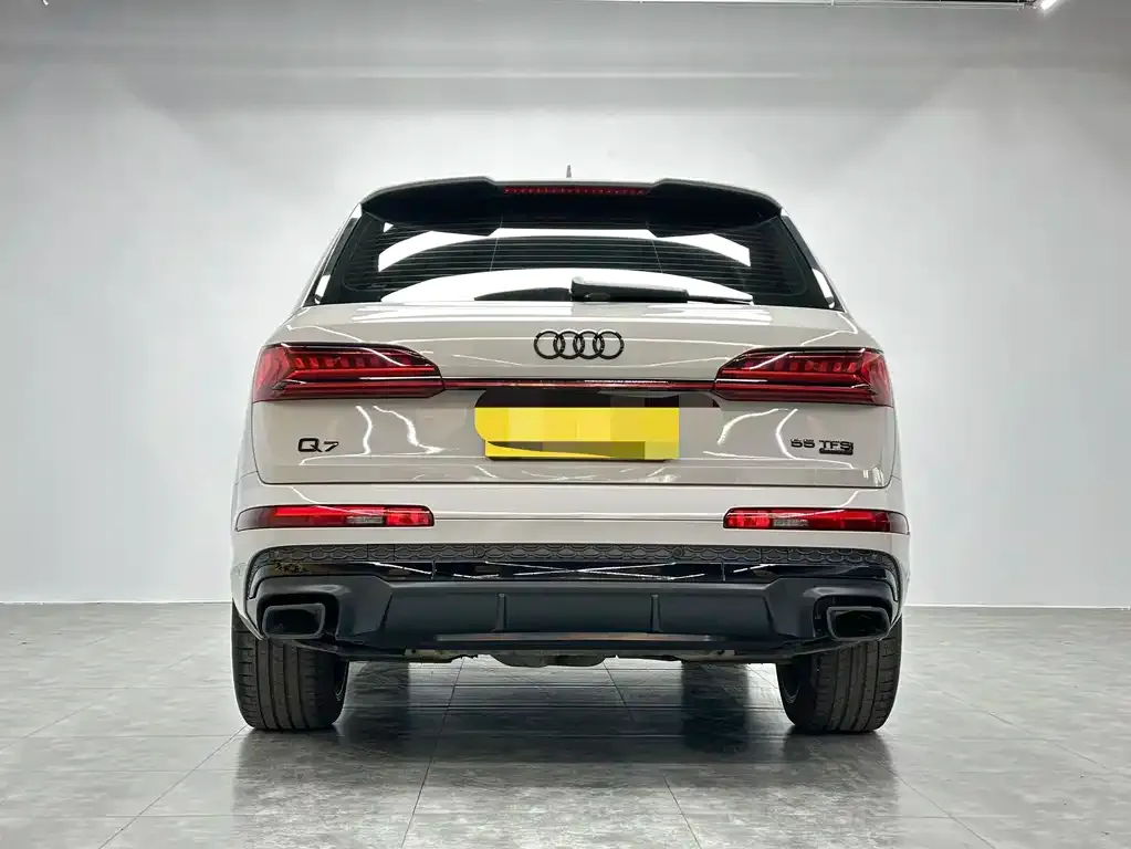 Audi Q7 — фото 4