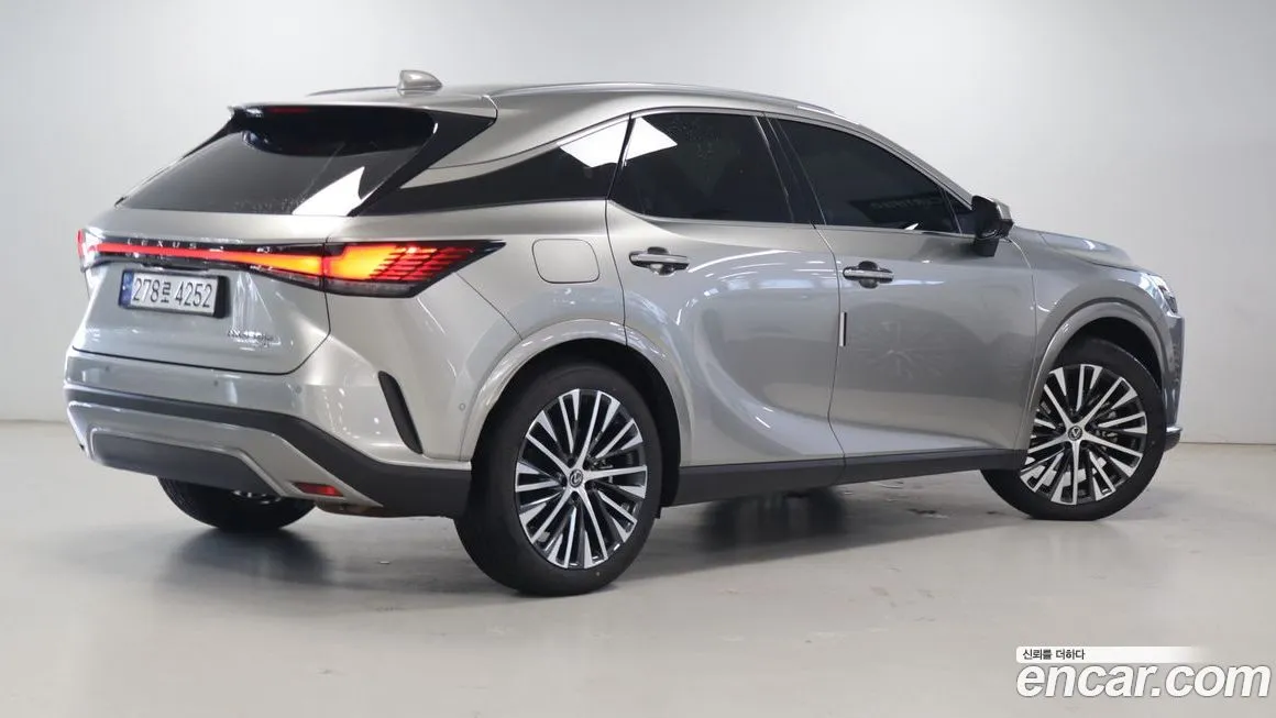Lexus RX — фото 2
