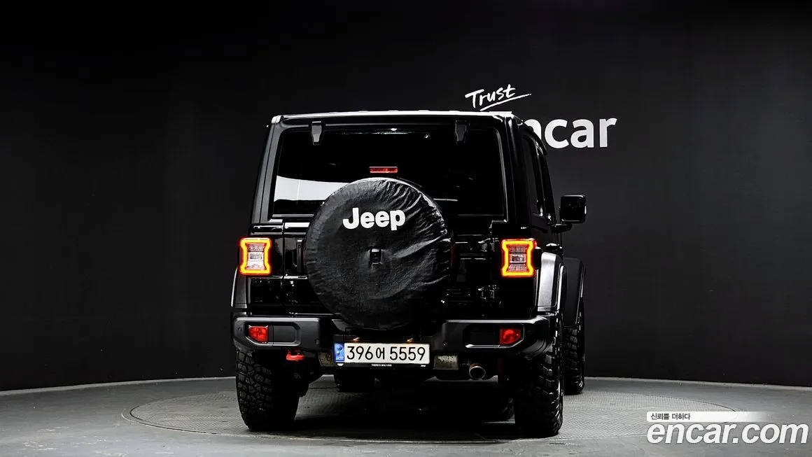 Jeep Wrangler — фото 4