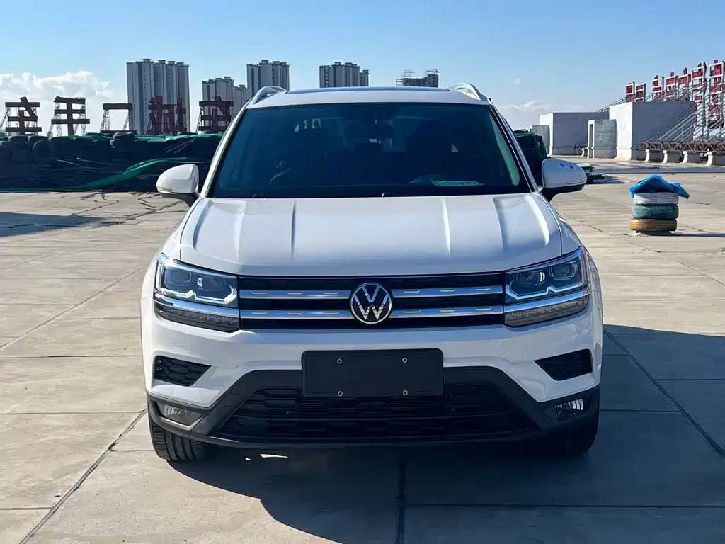 Volkswagen Tharu — фото 8