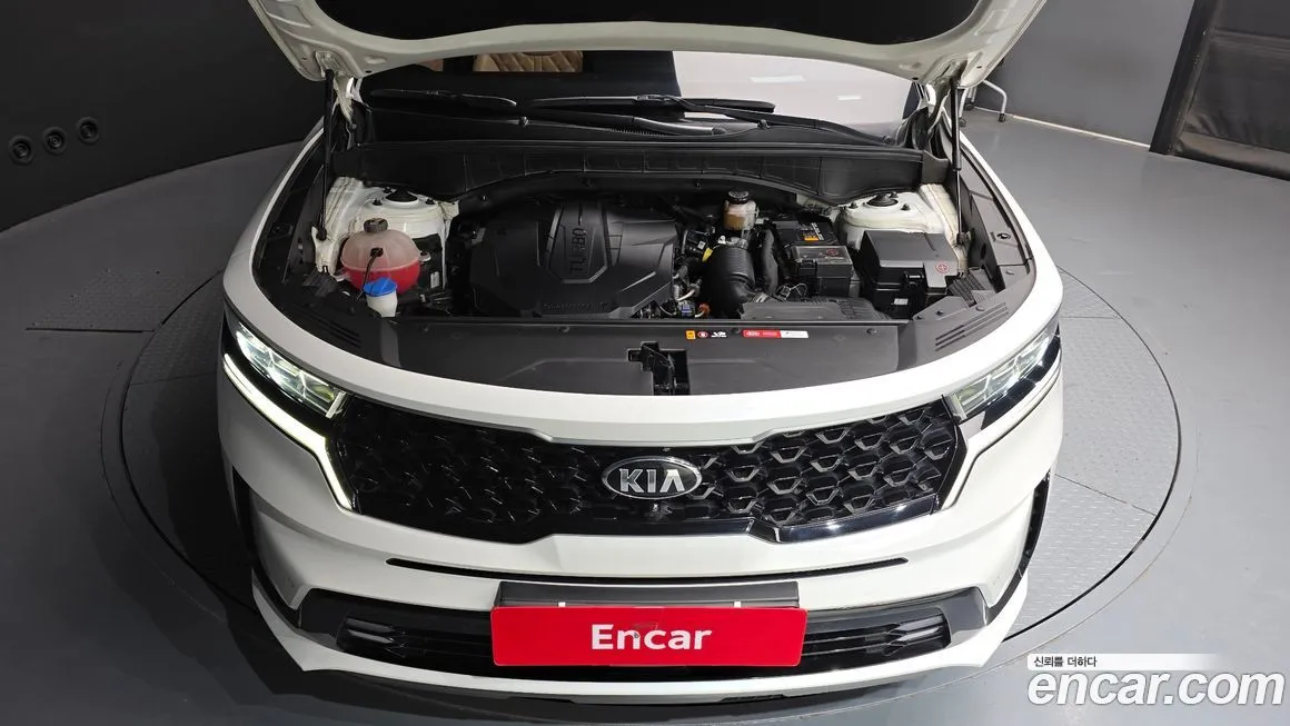 Kia Sorento — фото 6