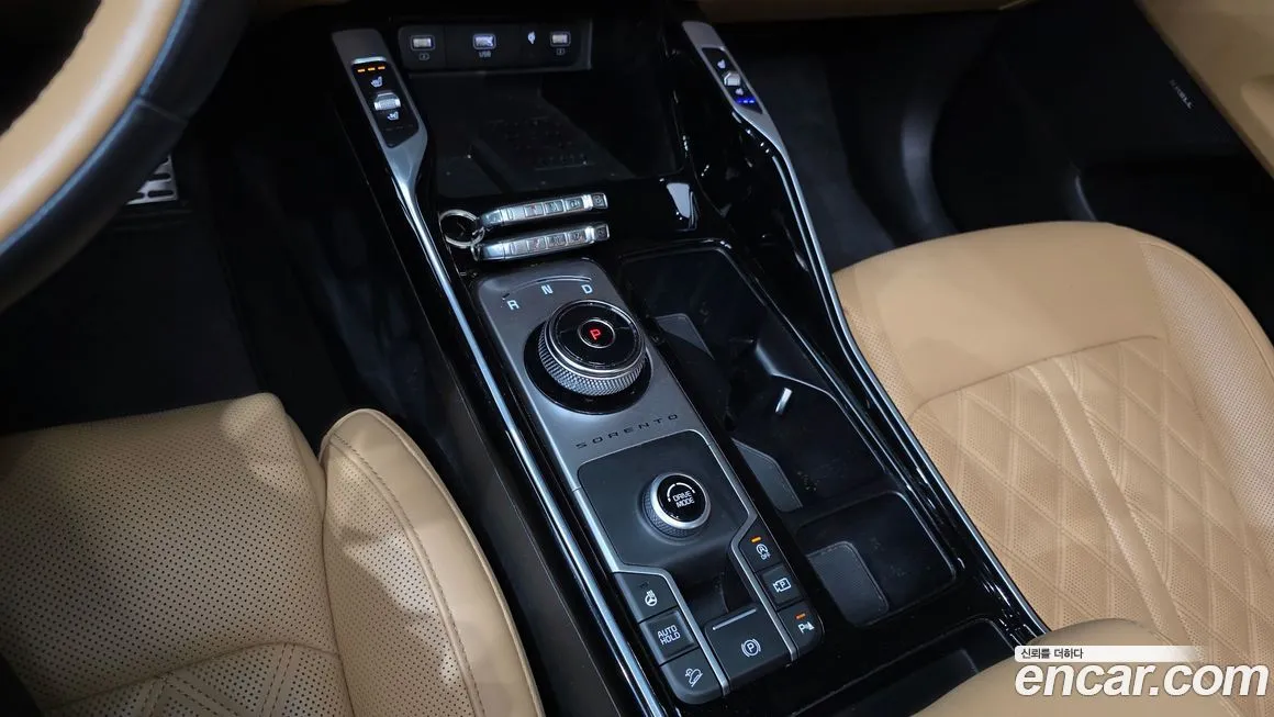 Kia Sorento — фото 9