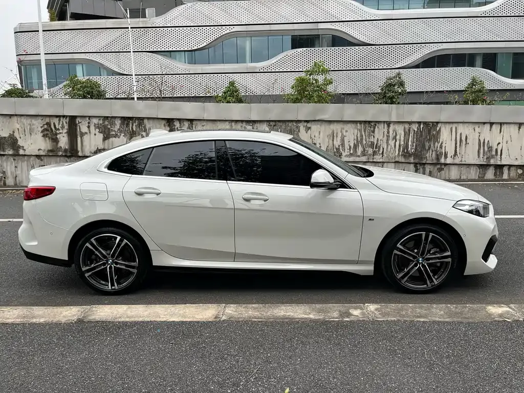 BMW 2 Series (Import) — фото 4