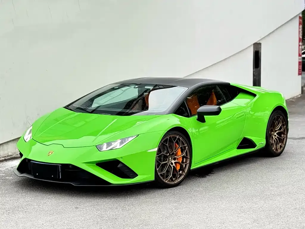 Lamborghini Huracan — фото 1