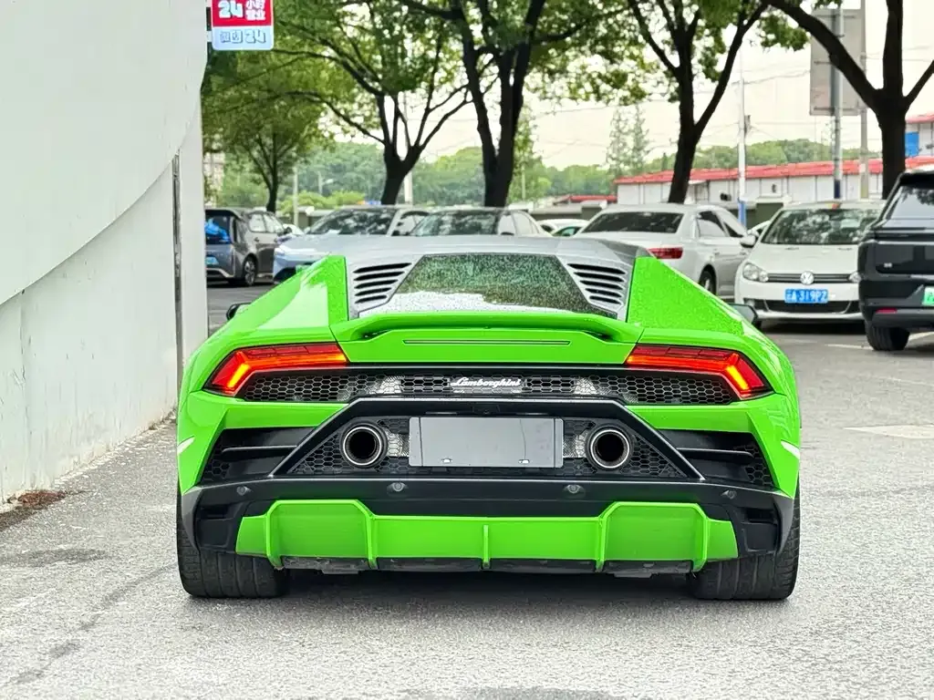Lamborghini Huracan — фото 6