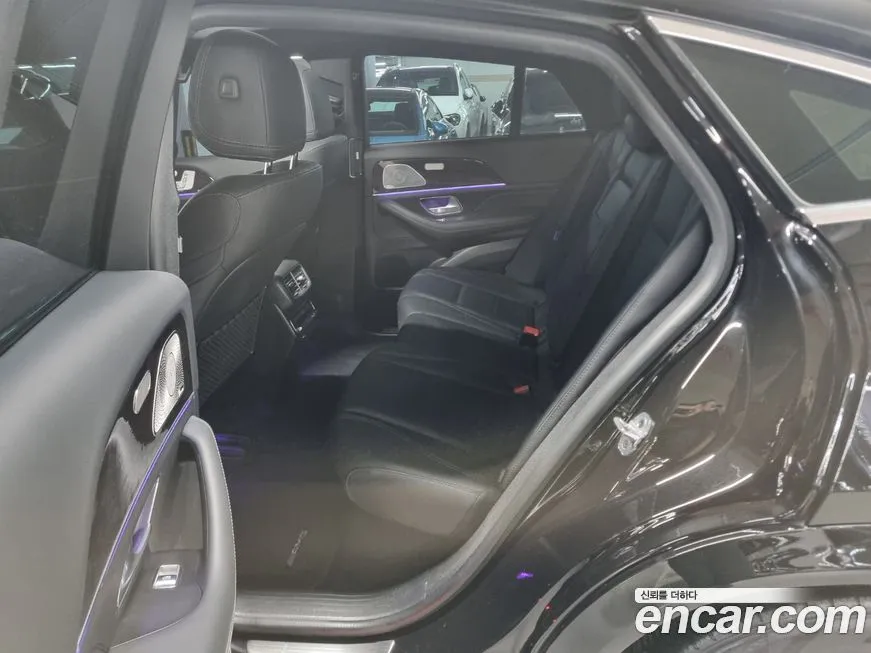Mercedes-Benz GLE-Class — фото 10